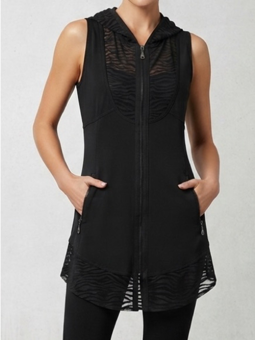 Joseph Ribkoff Black Sleeveless Hooded Zip-Front Tunic Size 6
